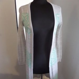 🌵OH MG! Size S Gray Green Long CARDIGAN SWEATER🌵